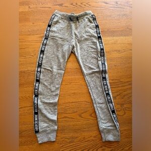 Abercrombie joggers boys 13/14 Gray